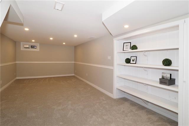 148 Hillbrook Cres., Kitchener, Ontario, Canada