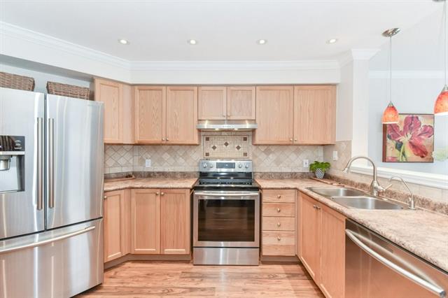 728 Paris Blvd., Waterloo, Ontario, Canada