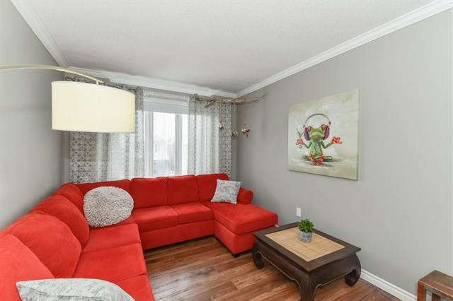 728 Paris Blvd., Waterloo, Ontario, Canada