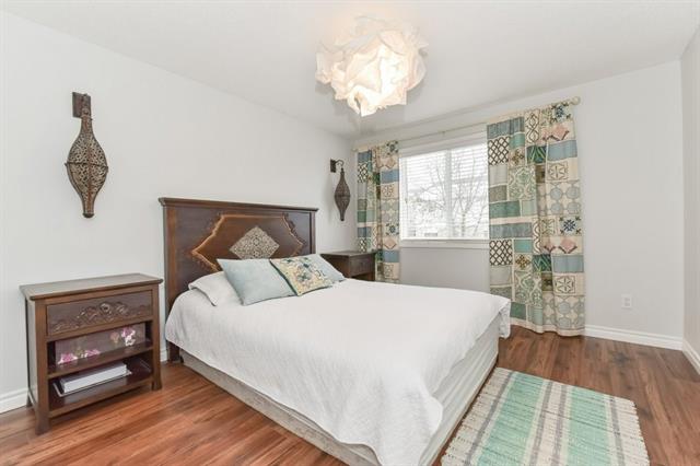 728 Paris Blvd., Waterloo, Ontario, Canada