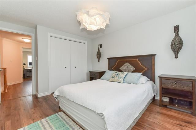 728 Paris Blvd., Waterloo, Ontario, Canada