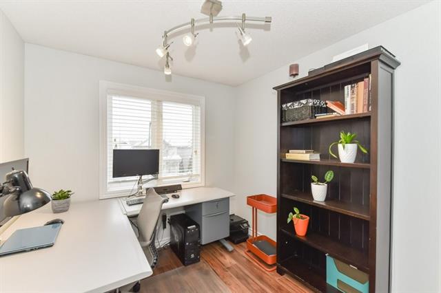 728 Paris Blvd., Waterloo, Ontario, Canada