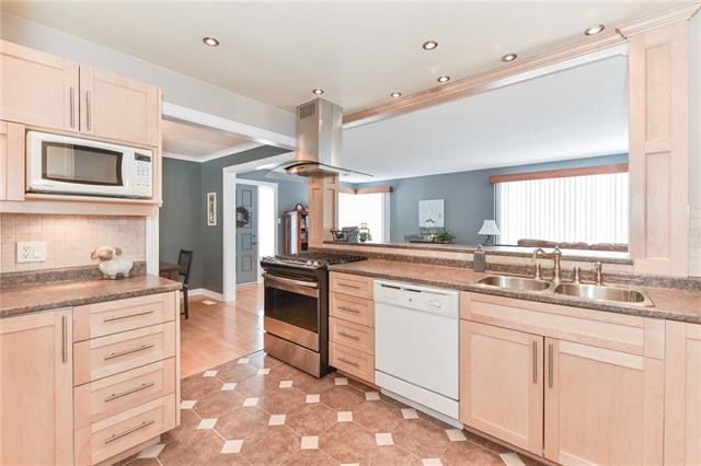 30 Village Rd., Kitchener, Ontario, Canada