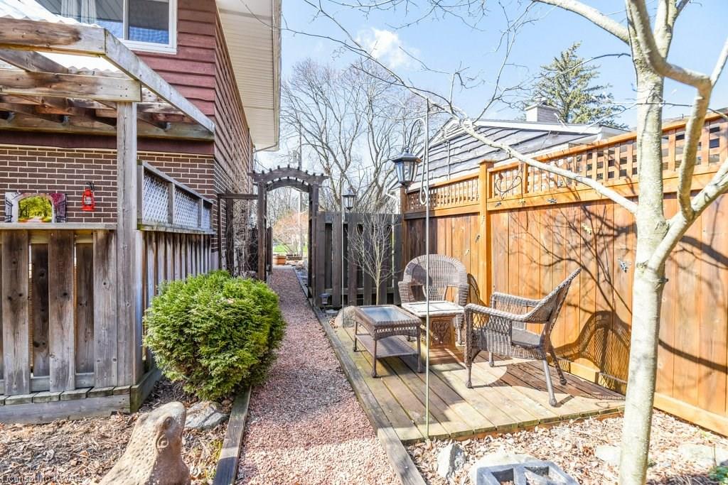 66 Village Road, Kitchener, Ontario, Canada photo 37