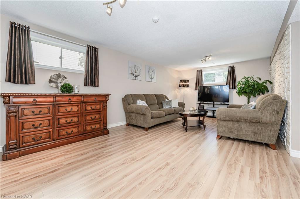 53 BRIARFIELD Street, Kitchener, Ontario, Canada photo 26