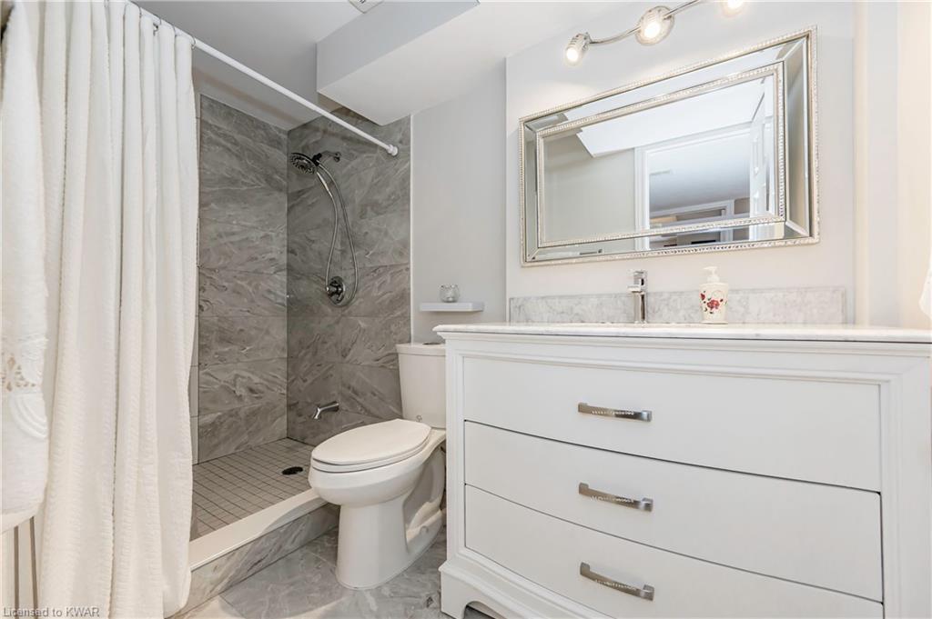 53 BRIARFIELD Street, Kitchener, Ontario, Canada photo 29