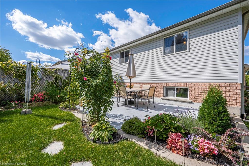 53 BRIARFIELD Street, Kitchener, Ontario, Canada photo 34