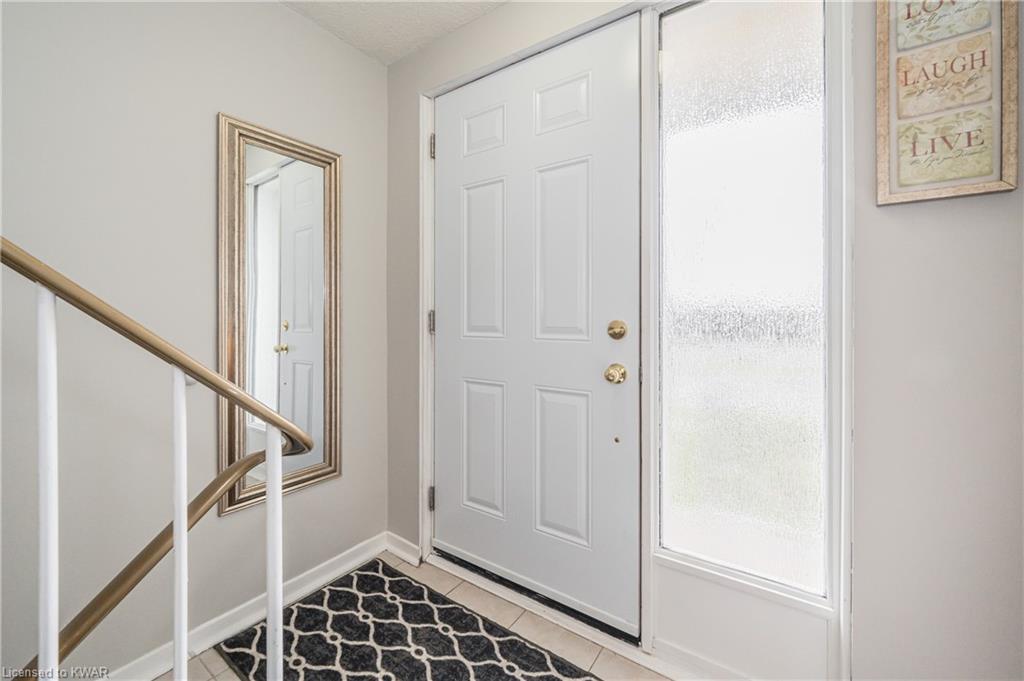 59 DOVERCLIFFE Road, Guelph, Ontario, Canada