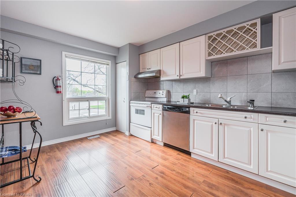 59 DOVERCLIFFE Road, Guelph, Ontario, Canada