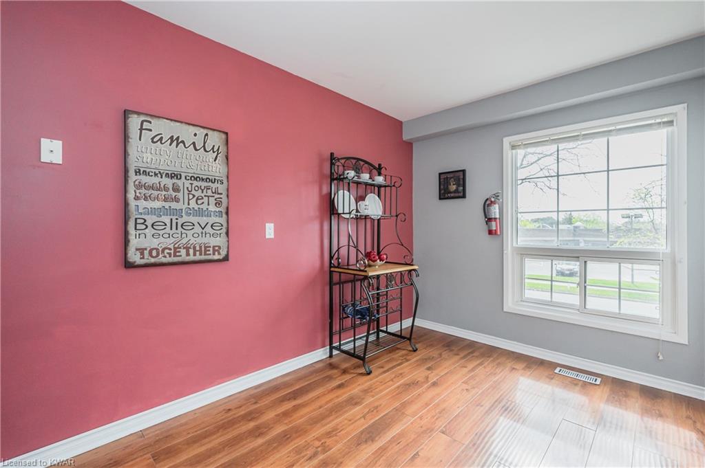 59 DOVERCLIFFE Road, Guelph, Ontario, Canada