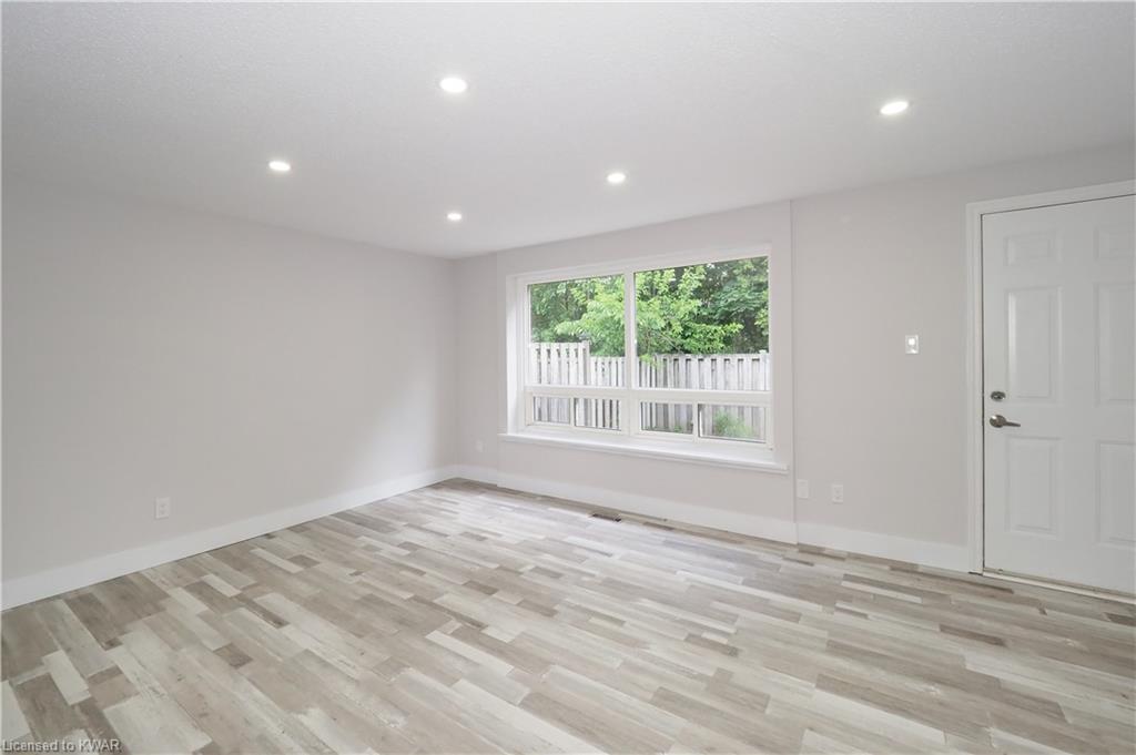 235 FERGUSON Avenue Unit# 19, Cambridge, Ontario, Canada