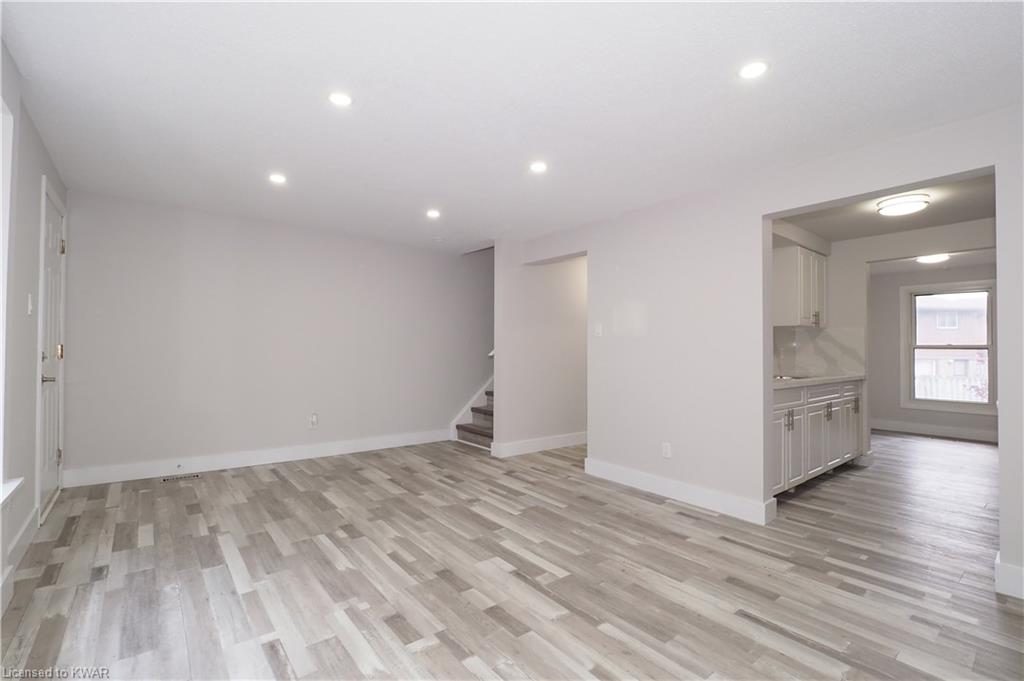 235 FERGUSON Avenue Unit# 19, Cambridge, Ontario, Canada