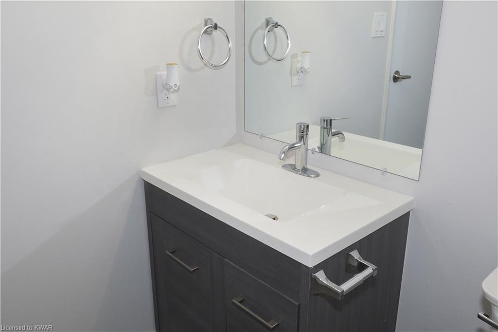 235 FERGUSON Avenue Unit# 19, Cambridge, Ontario, Canada