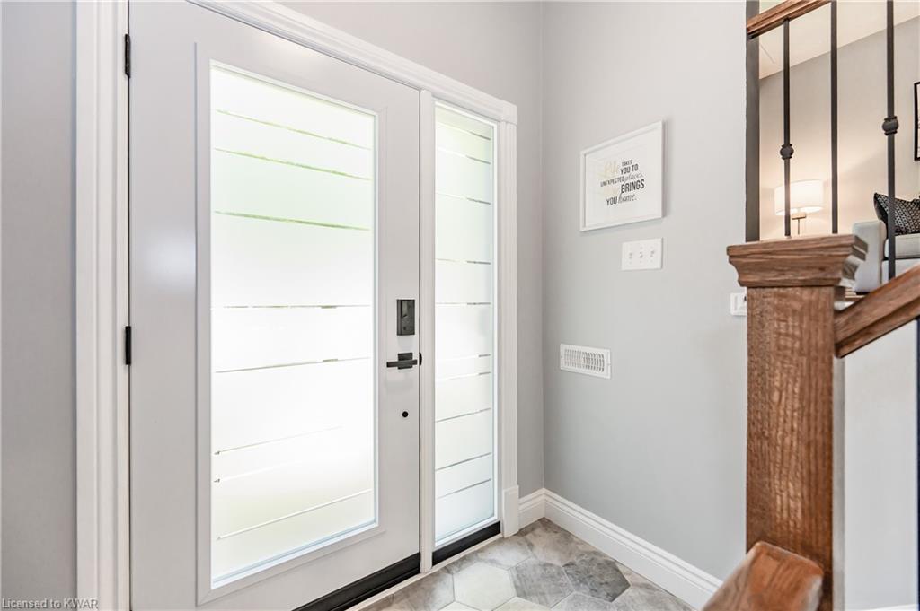 147 COACH HILL Drive, Kitchener, Ontario, Canada