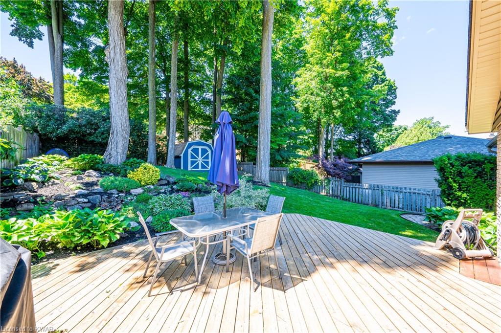147 COACH HILL Drive, Kitchener, Ontario, Canada