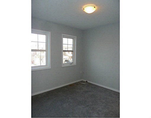 205 SEABROOK DR, Kitchener, Ontario, Canada