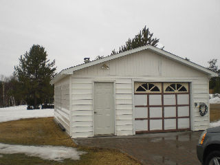 2498 FALCONBRIDGE, Garson, Ontario, Canada
