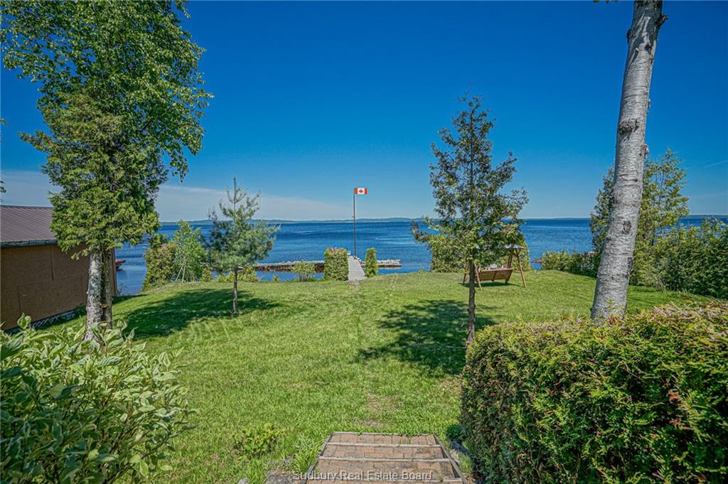 1949 West Bay, Skead Ontario, Canada