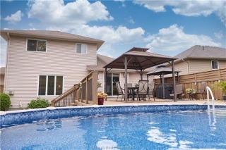2666 Hummingbird Court, Val Caron Ontario