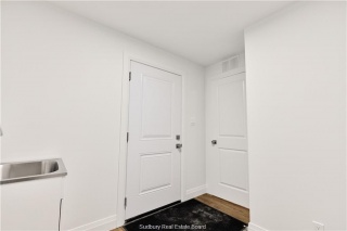 44 Nottingham Avenue, Sudbury Ontario