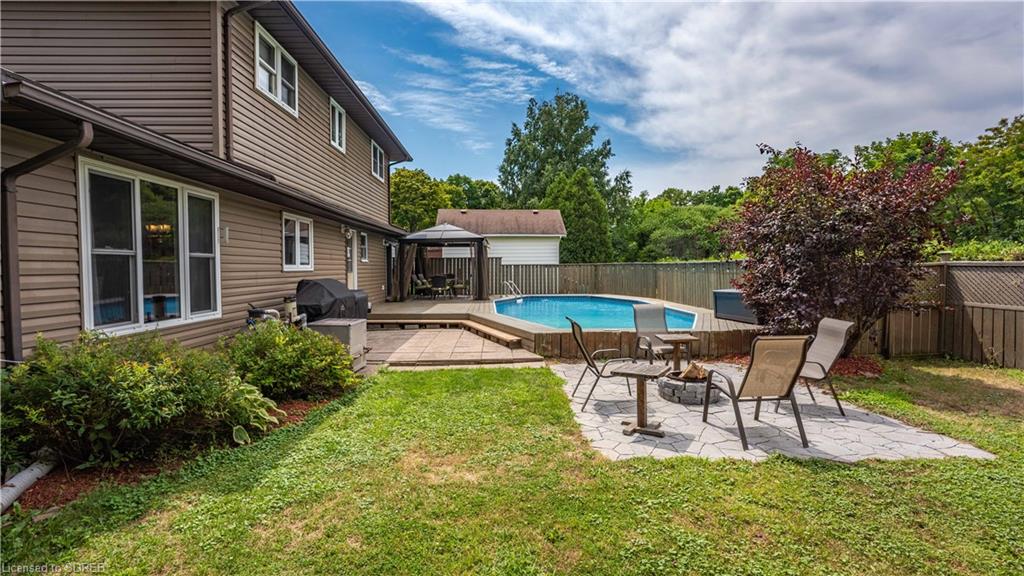 70 BEE Street, Norfolk County, Ontario, Canada