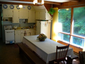 431 DUFFERIN AVE, Sauble Beach North, Ontario, Canada