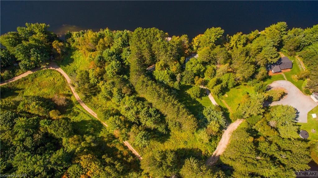 1025 MARY ROBERTS Road, Baysville Ontario, Canada