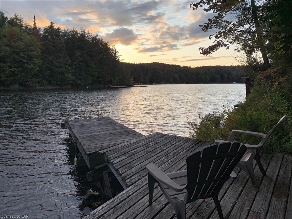 1387 WEST OXBOW LAKE Road Unit# 1, Lake of Bays Ontario, Canada