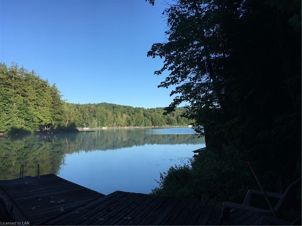 1387 WEST OXBOW LAKE Road Unit# 1, Lake of Bays Ontario, Canada