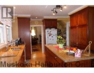 1114 MAIN ST, Dorset, Ontario, Canada