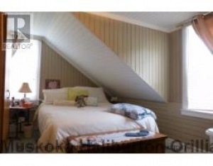 1114 MAIN ST, Dorset, Ontario, Canada