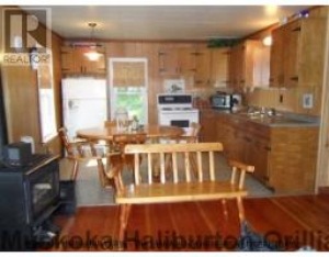1114 MAIN ST, Dorset, Ontario, Canada