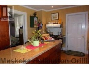 1114 MAIN ST, Dorset, Ontario, Canada