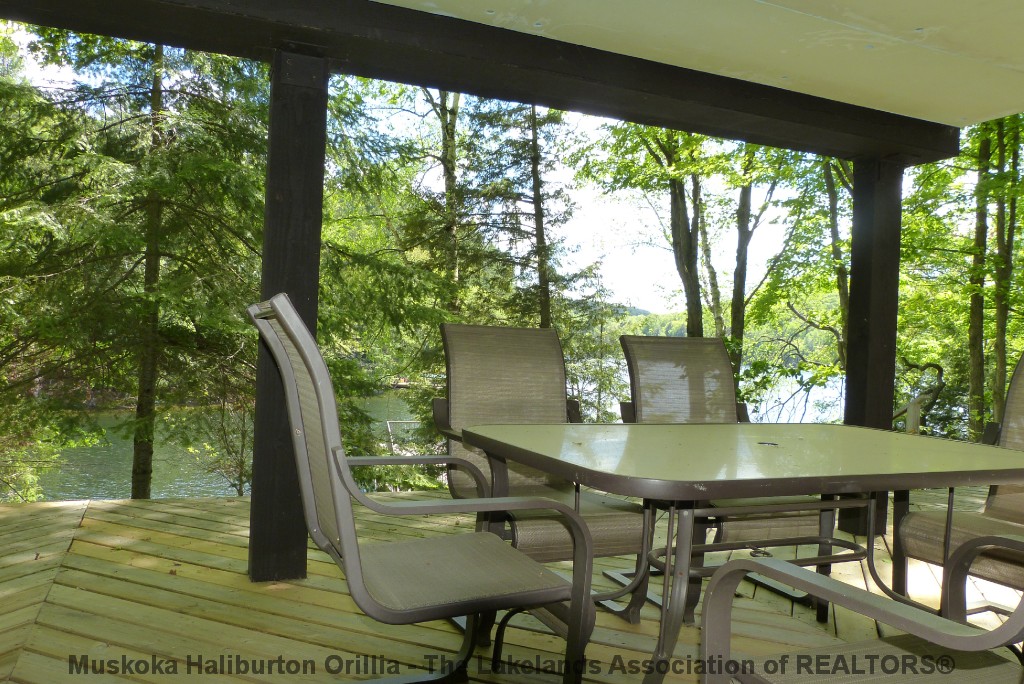 1015 BAYVIEW POINT RD, Dwight, Ontario, Canada