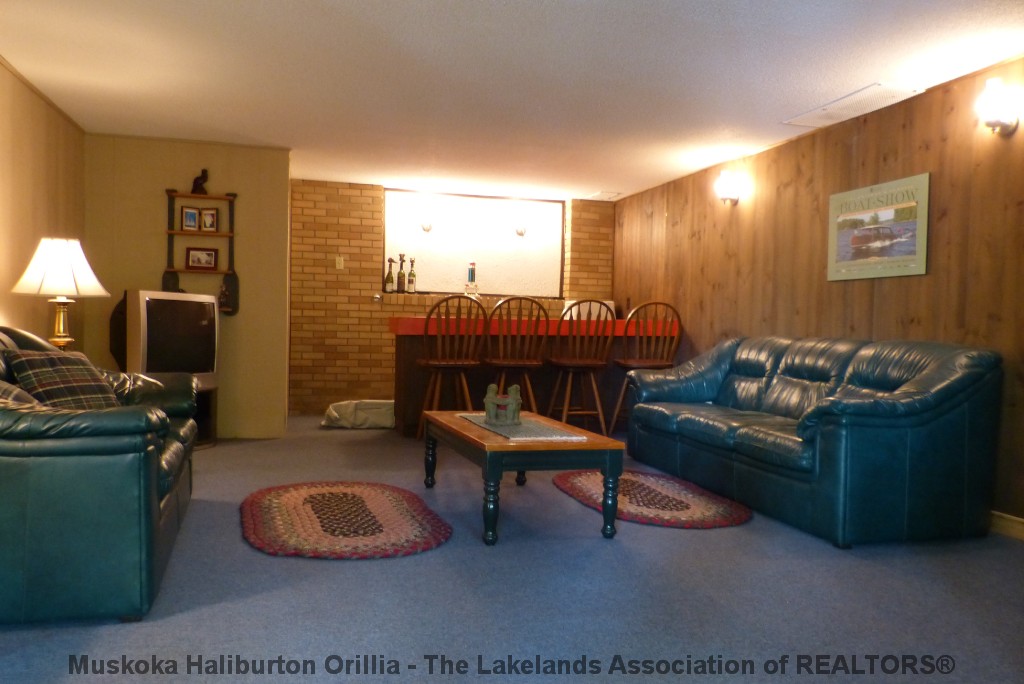 1015 BAYVIEW POINT RD, Dwight, Ontario, Canada
