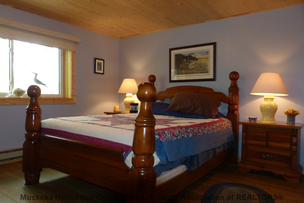 1015 BAYVIEW POINT RD, Dwight, Ontario, Canada