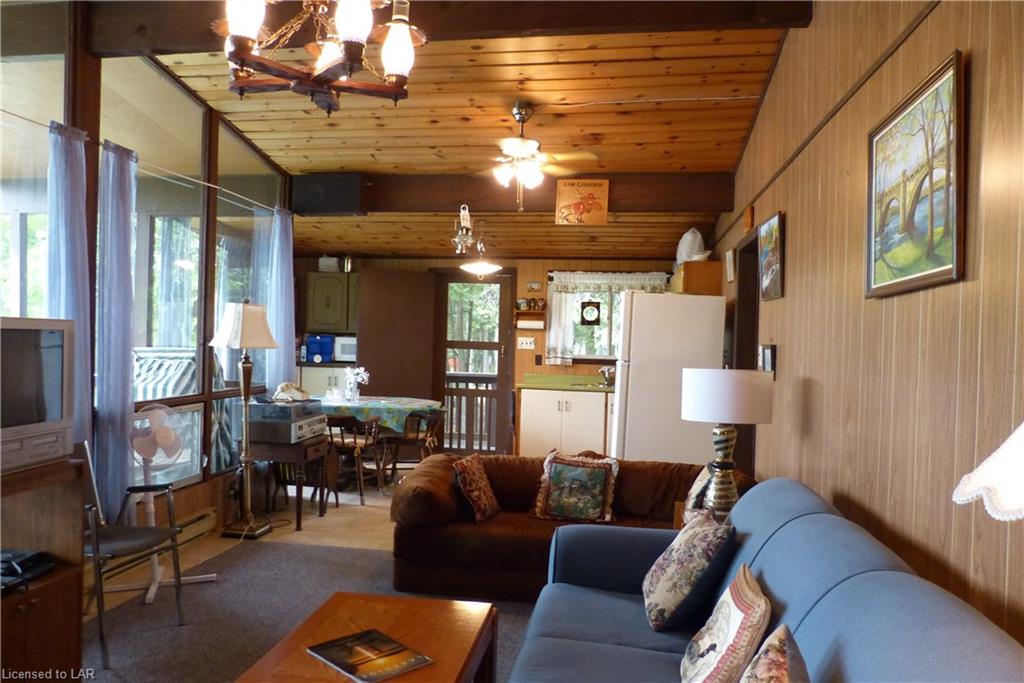 1012 BELLWOOD Lane, Dorset, Ontario, Canada