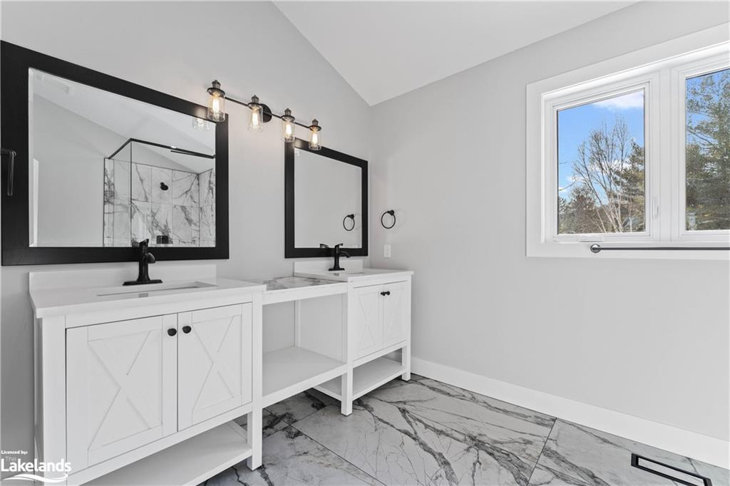 1058 BELLWOOD ACRES Road, Dorset, Ontario, Canada