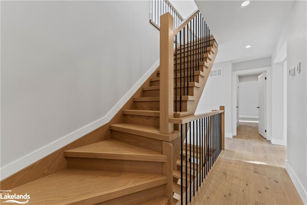 1058 BELLWOOD ACRES Road, Dorset, Ontario, Canada
