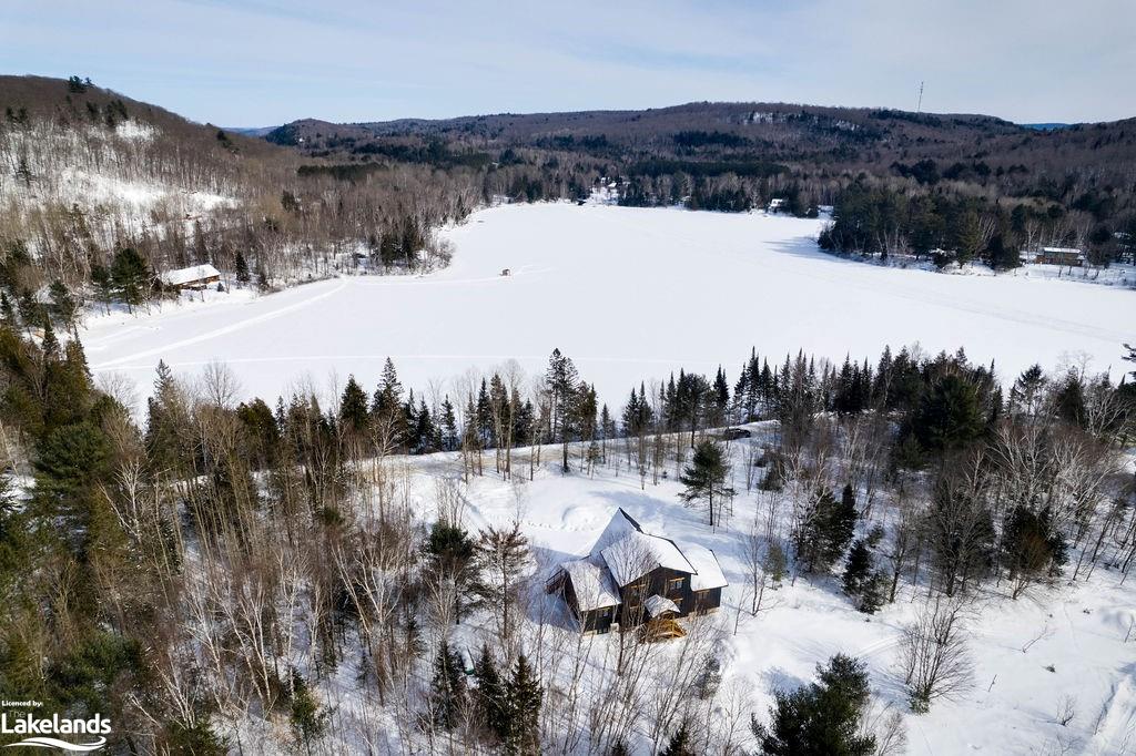 1058 BELLWOOD ACRES Road, Dorset, Ontario, Canada