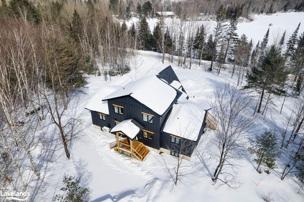 1058 BELLWOOD ACRES Road, Dorset, Ontario, Canada