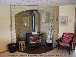 1001 HILLTOP LANE, Dorset, Ontario, Canada