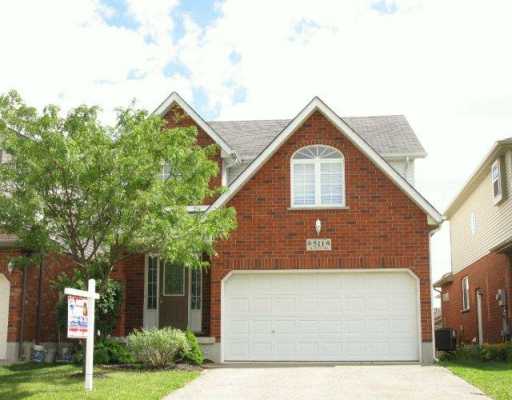 511 Clipper Dr, Waterloo Ontario, Canada