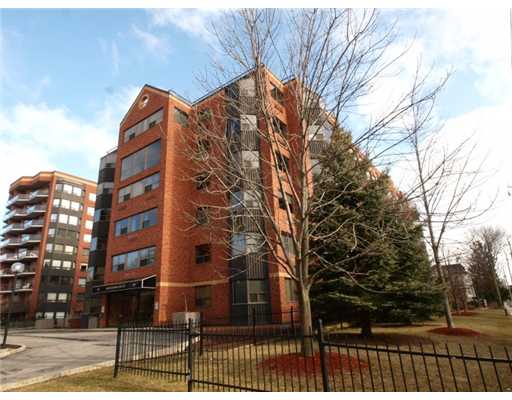 301 - 20 Ellen St E, Kitchener Ontario, Canada