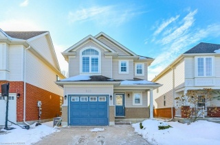 833 GRAND BANKS Drive, Waterloo Ontario, Canada