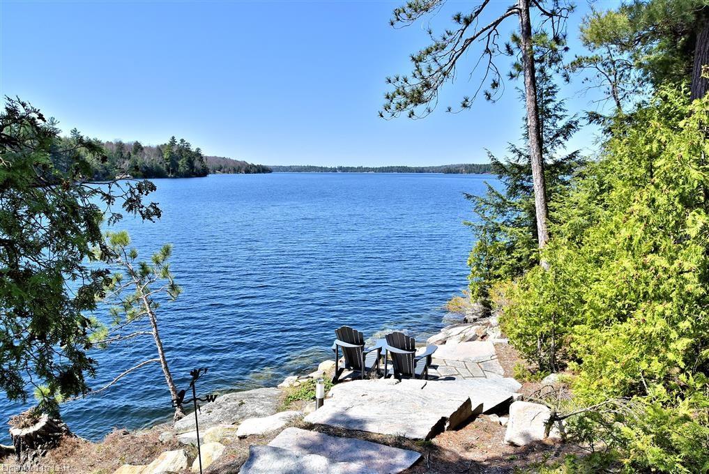 1075 ELMHURST Lane, Haliburton, Ontario, Canada