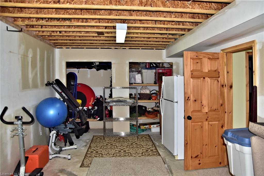 1020 PECAN Drive, Haliburton, Ontario, Canada
