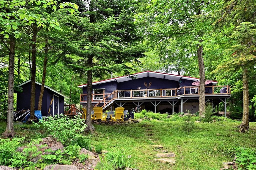 1011 CARNATION Lane, Haliburton Ontario, Canada