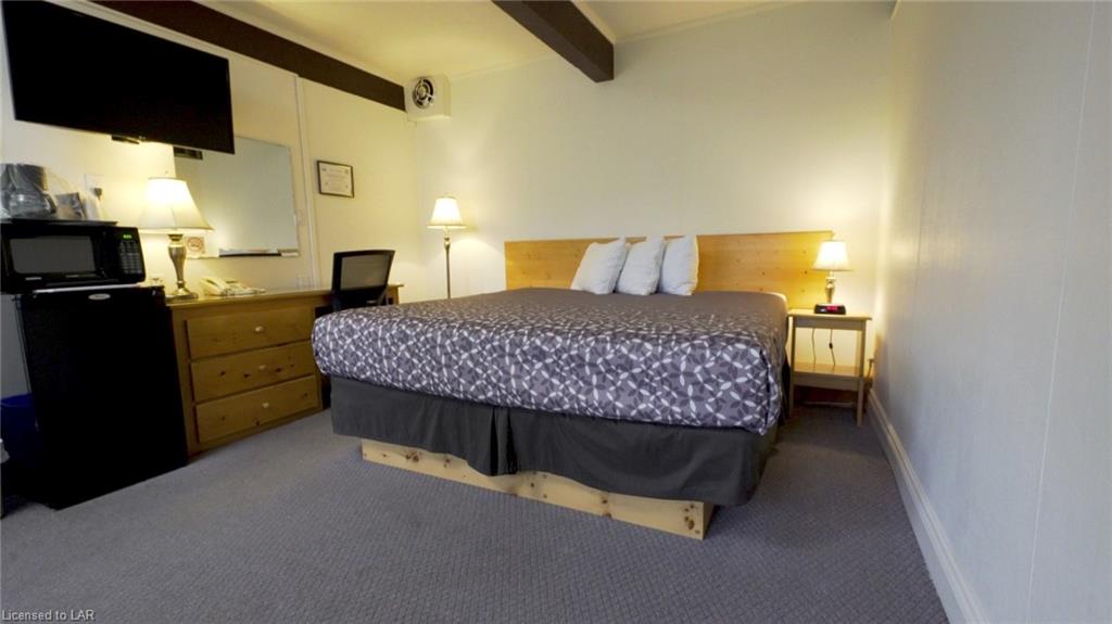 4951 COUNTY ROAD 21, Haliburton, Ontario, Canada