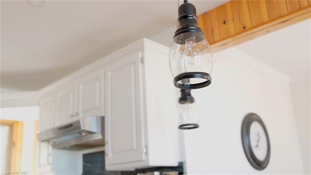 1319 WATTS Road, Haliburton, Ontario, Canada